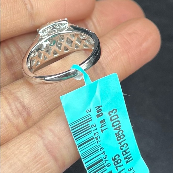 Effy White Gold Diamond Ring - Picture 6 of 9